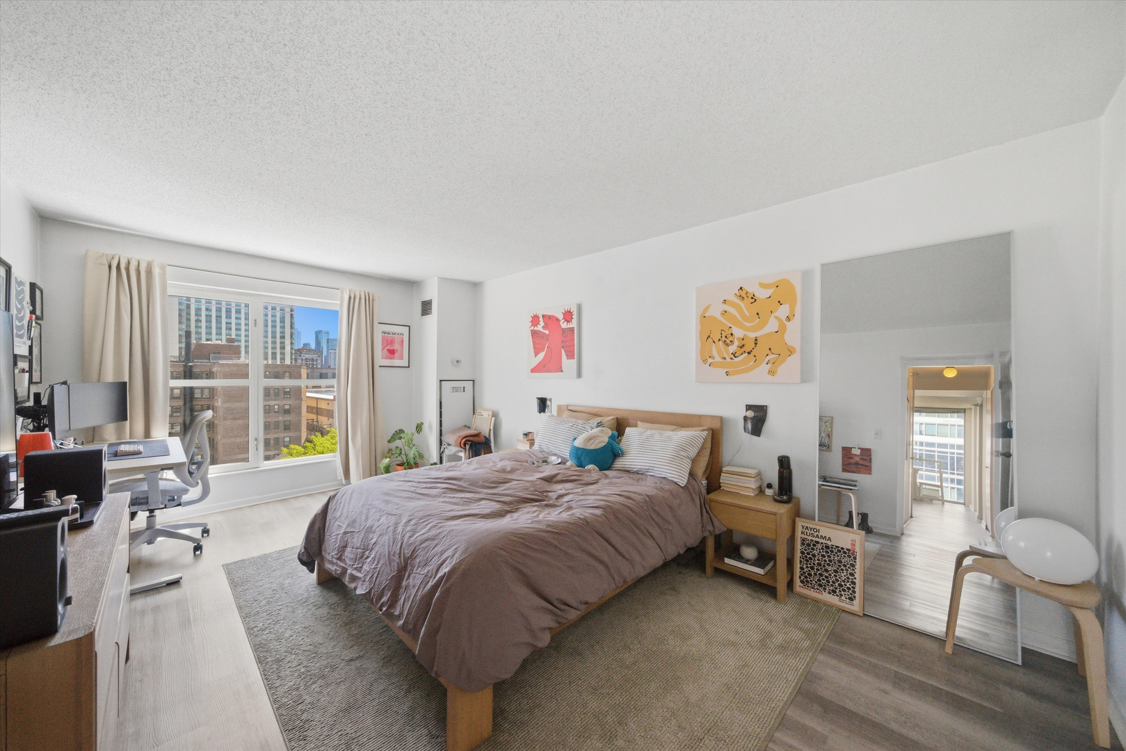 1212 N Lasalle Drive Unit: 701