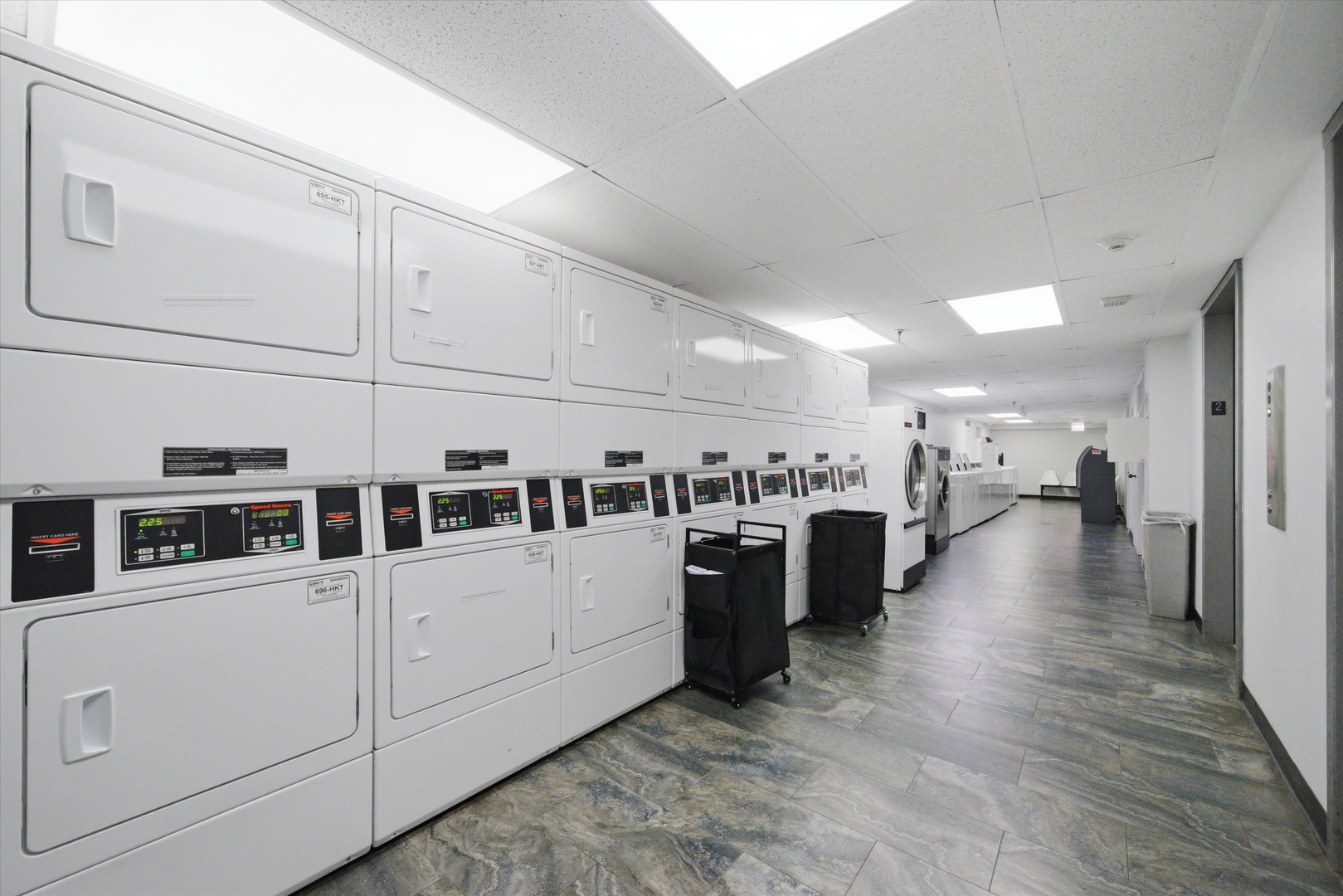 1212 N Lasalle Drive Unit: 701