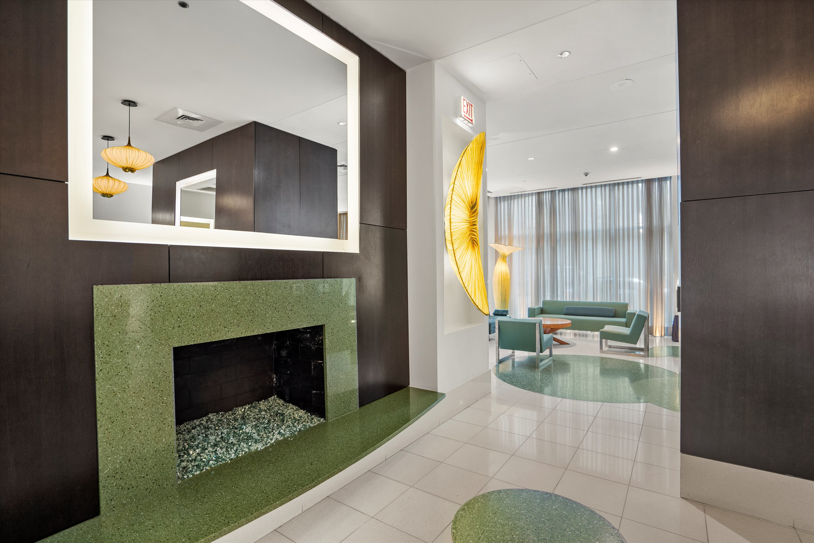 123 S Green Street Unit: 702B