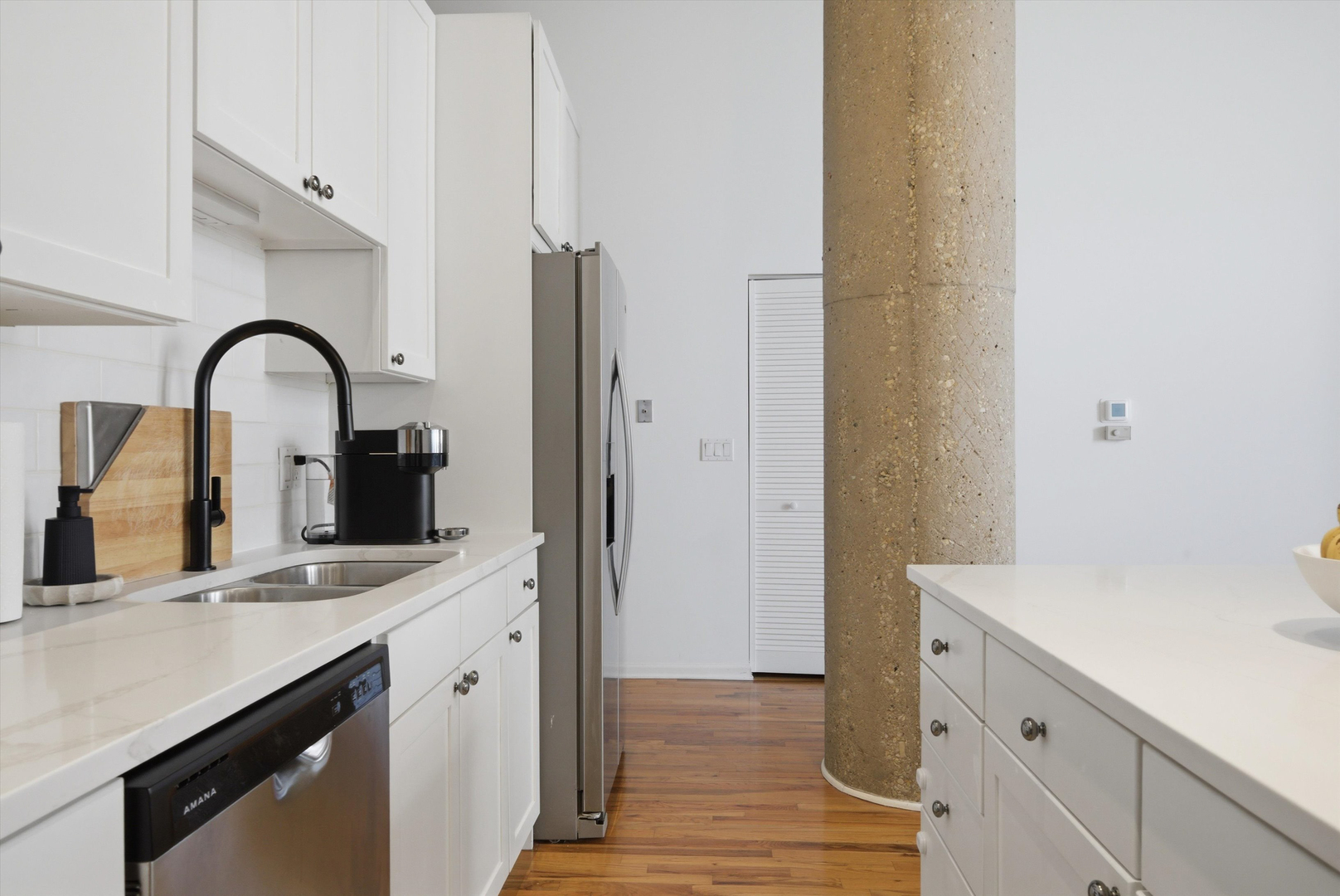 758 N Larrabee Street Unit: 514