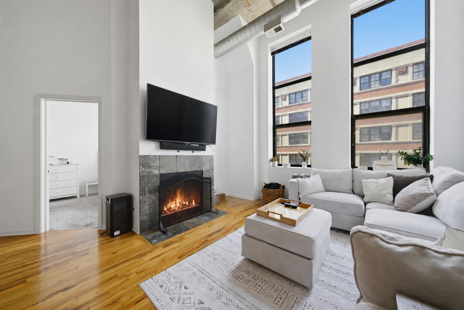 758 N Larrabee Street Unit: 514