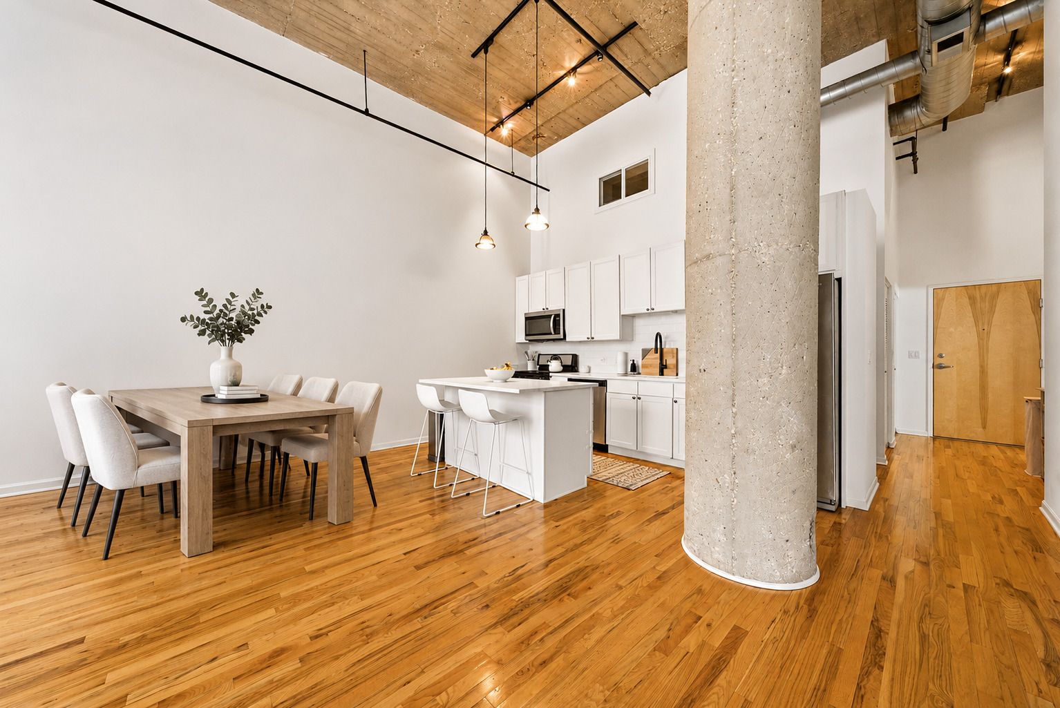 758 N Larrabee Street Unit: 514