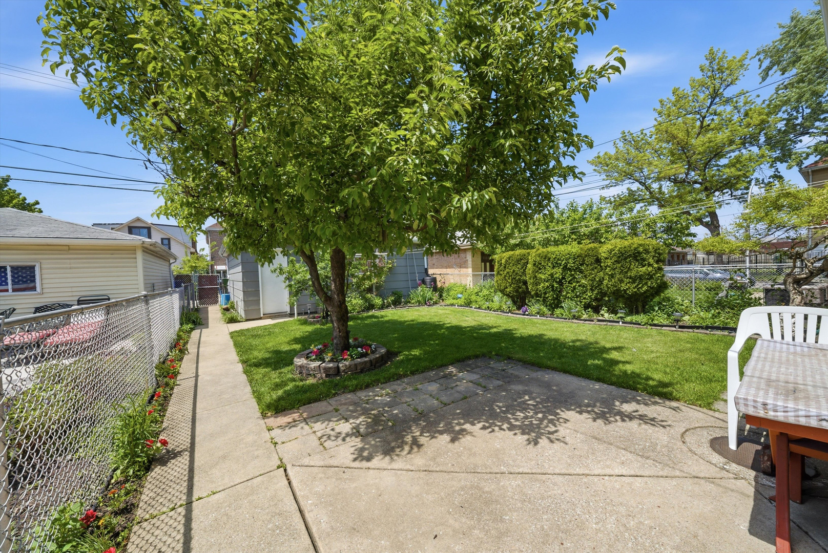 4904 S Karlov Avenue