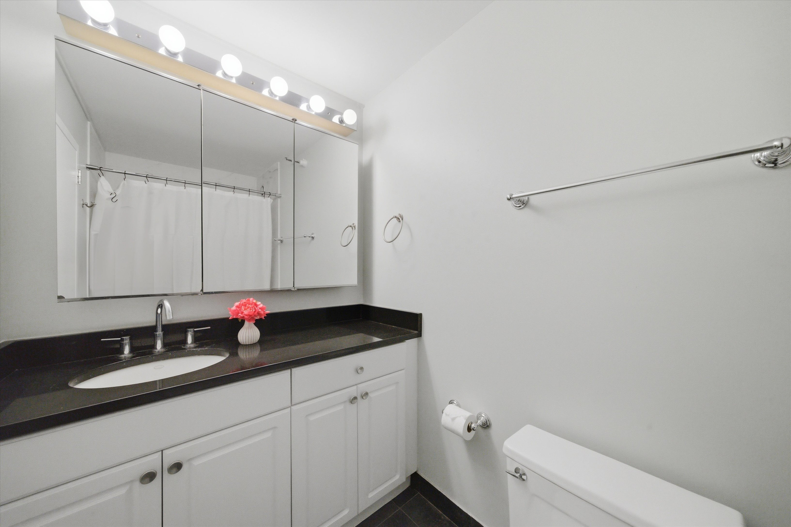 10 E Ontario Street Unit: 4506
