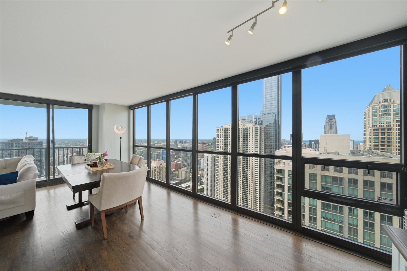 10 E Ontario Street Unit: 4506