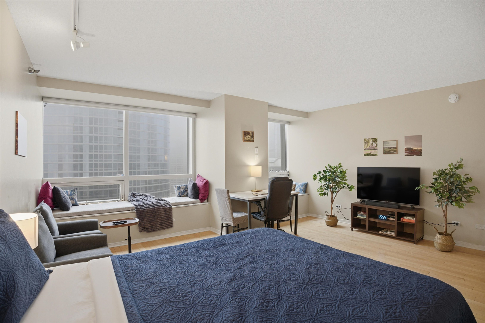 512 N McClurg Court Unit: 2309