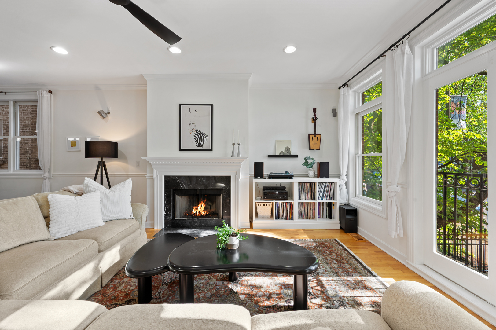 3806 N Damen Avenue Unit: 1