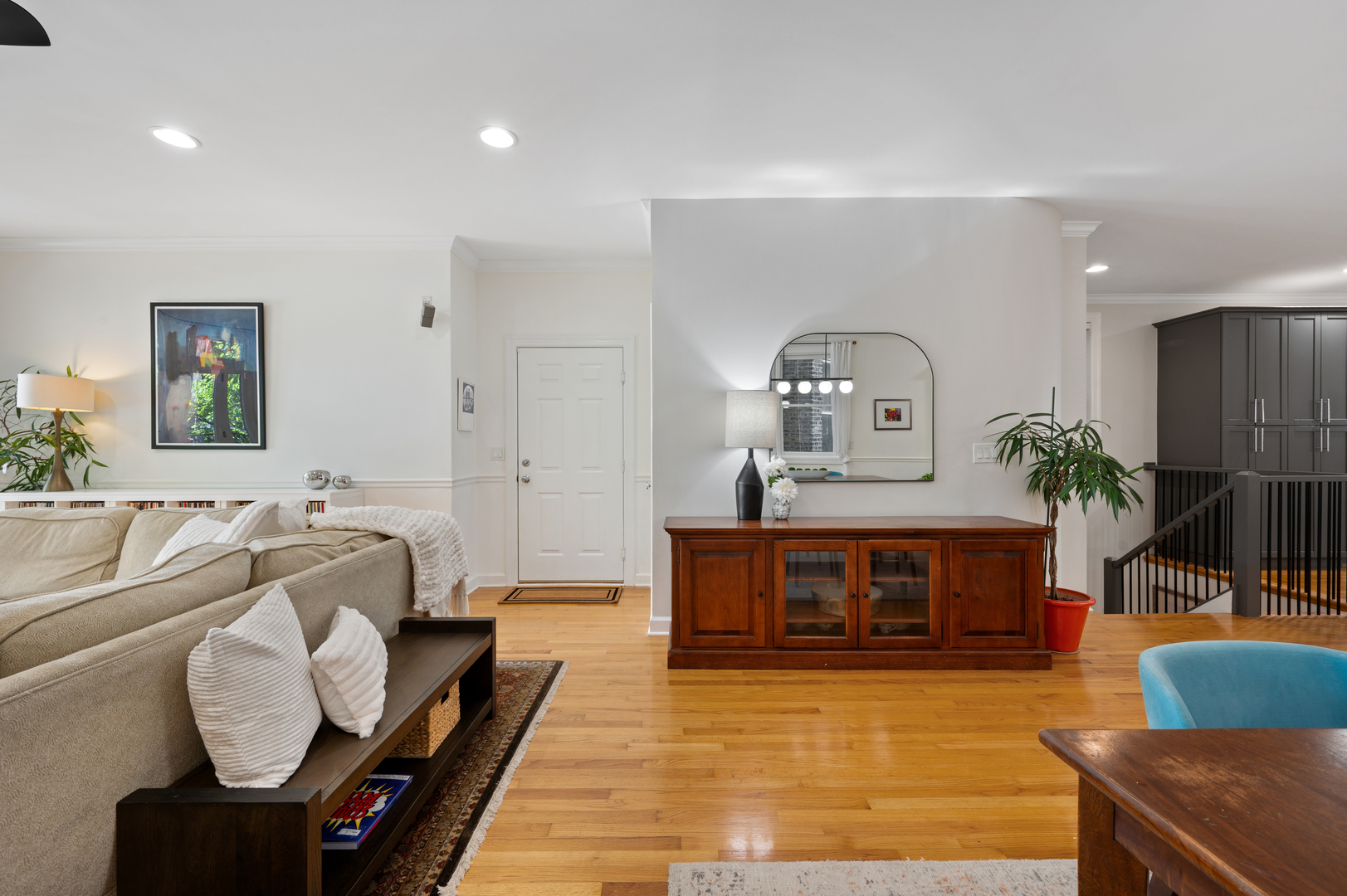 3806 N Damen Avenue Unit: 1