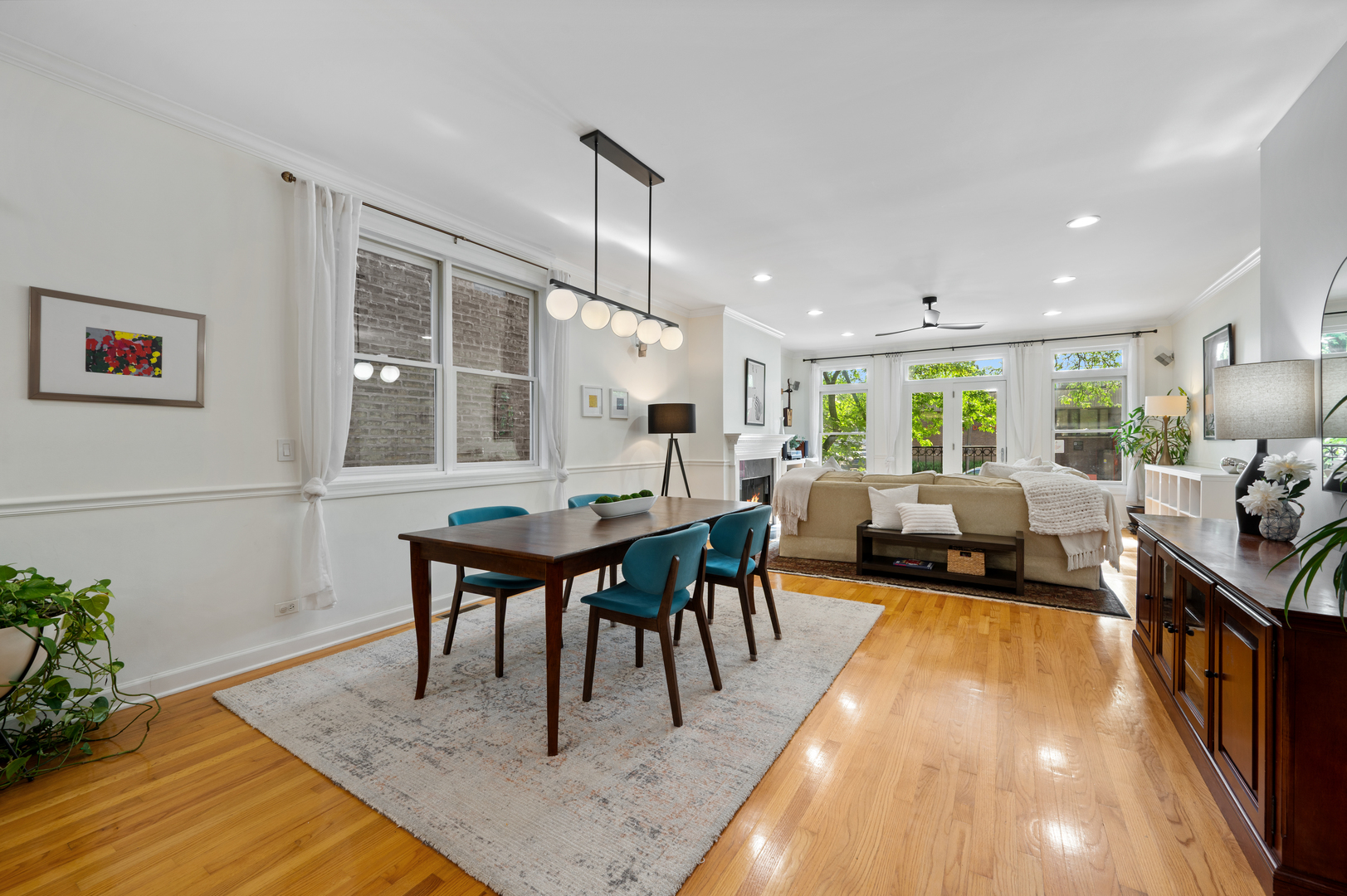 3806 N Damen Avenue Unit: 1