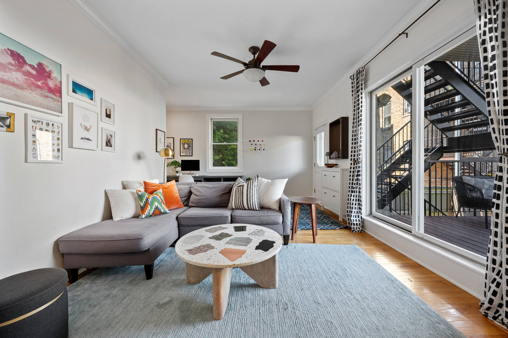 3806 N Damen Avenue Unit: 1