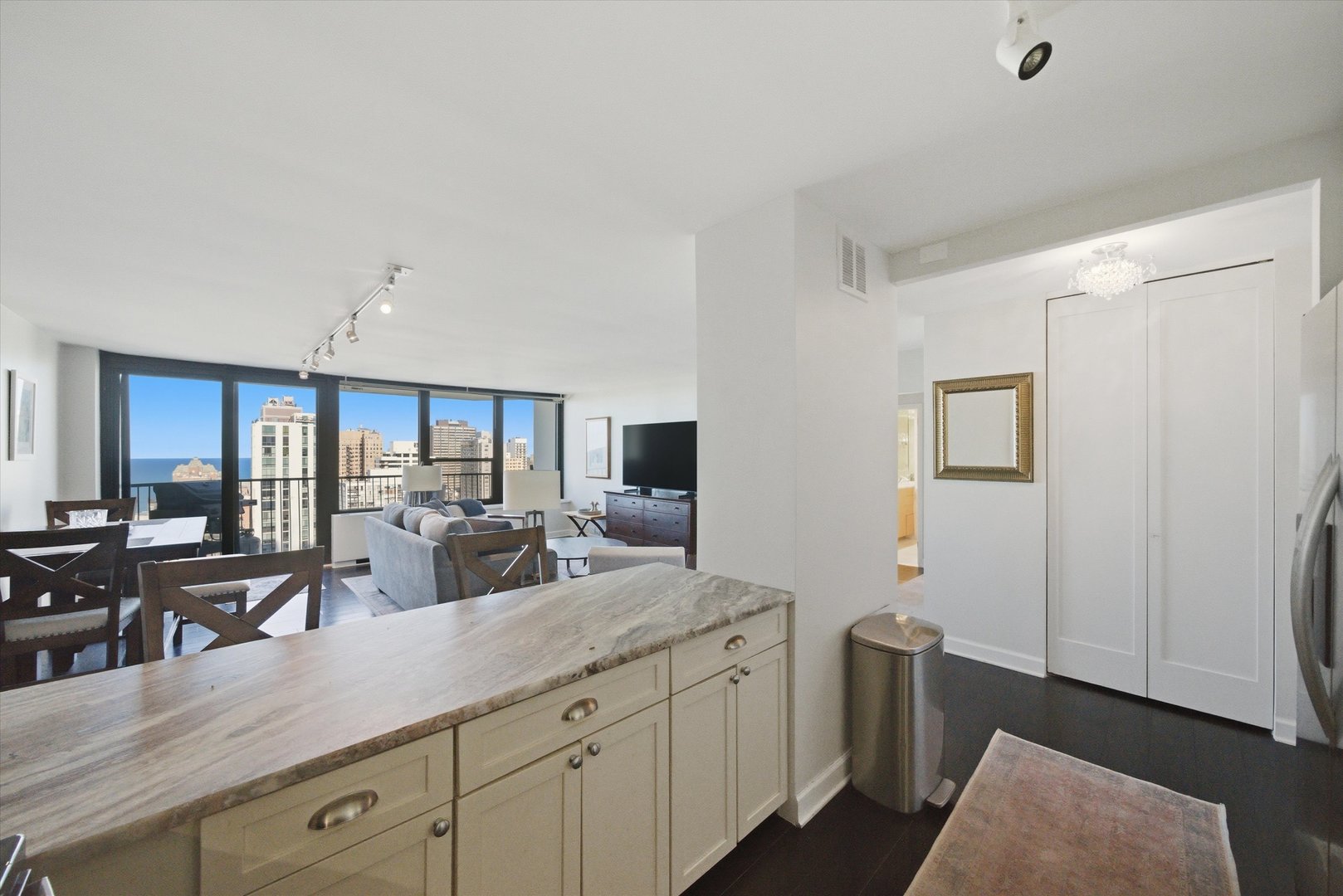 1560 N SANDBURG Terrace Unit: 2708J