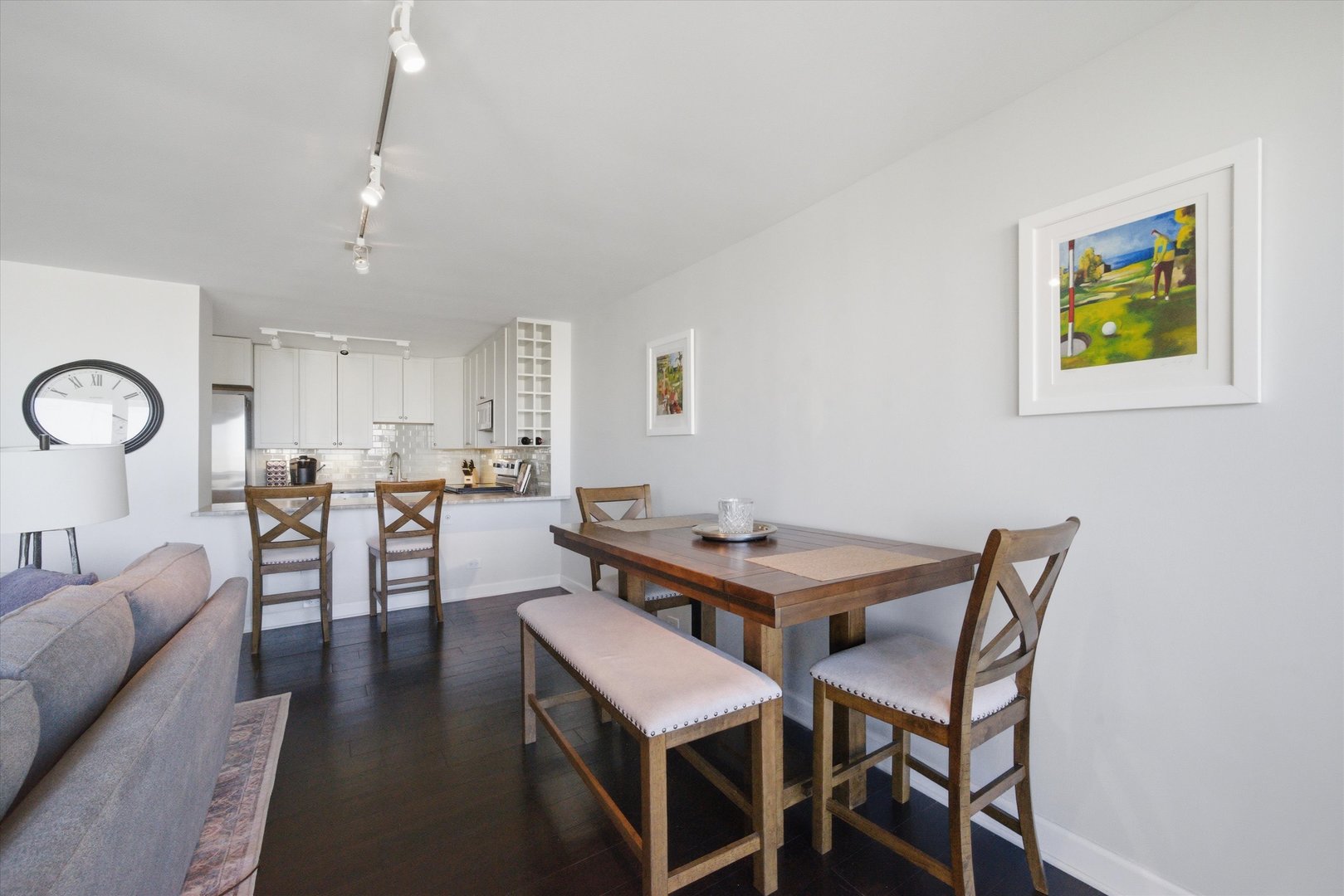 1560 N SANDBURG Terrace Unit: 2708J