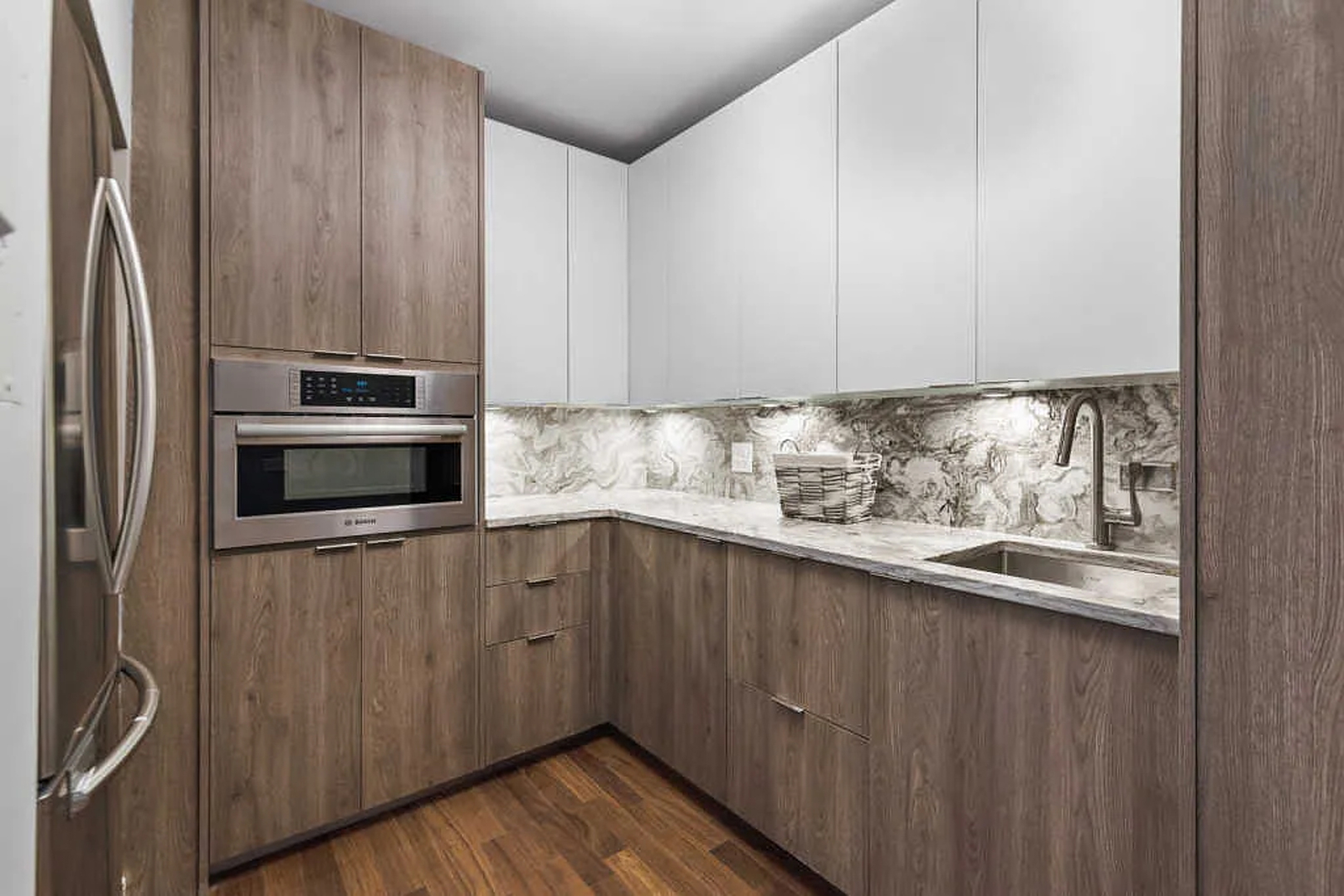 1550 N Lake Shore Drive Unit: 23E