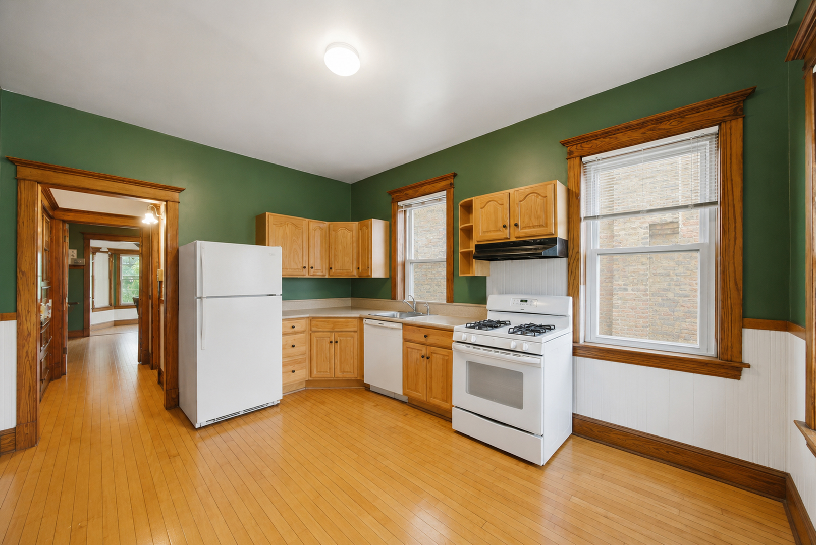 1341 W Eddy Street