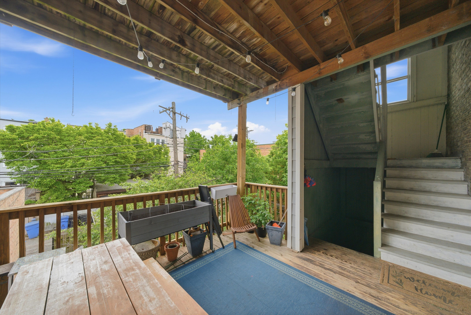 1341 W Eddy Street