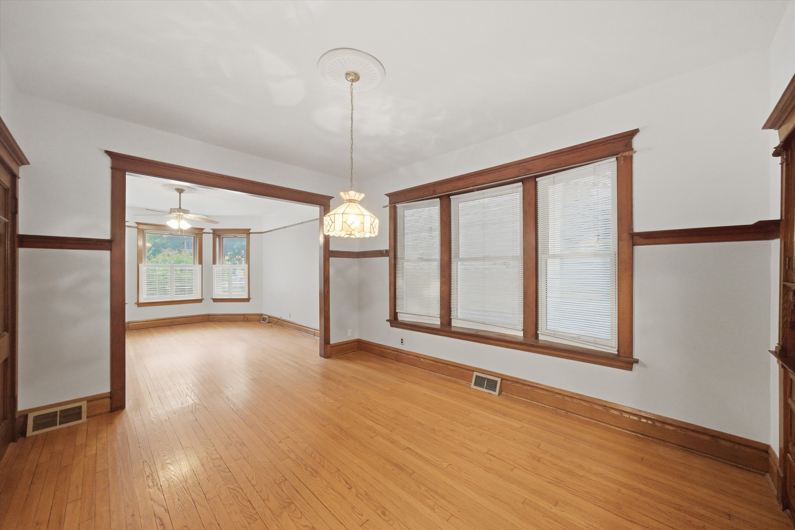 1341 W Eddy Street