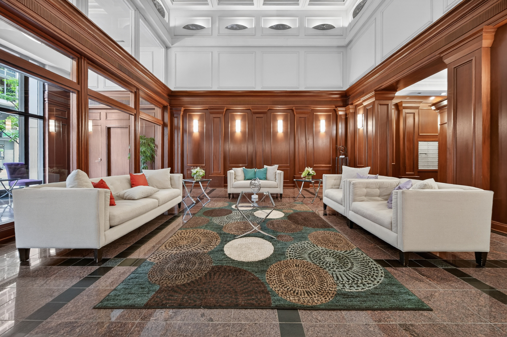 212 W Washington Street Unit: 1402