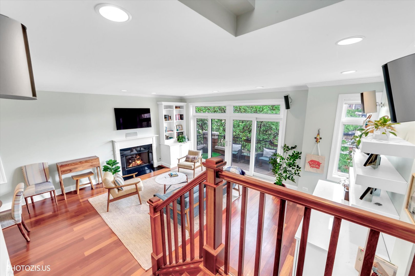 2914 N Sheffield Avenue Unit: 4N