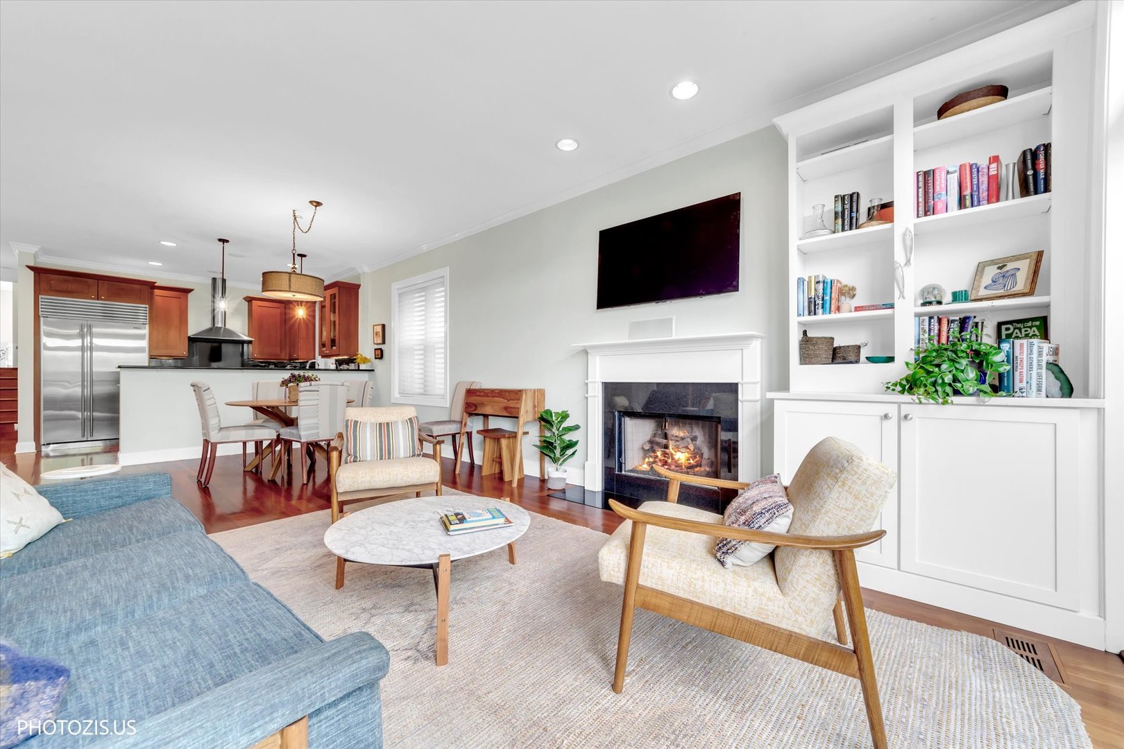 2914 N Sheffield Avenue Unit: 4N