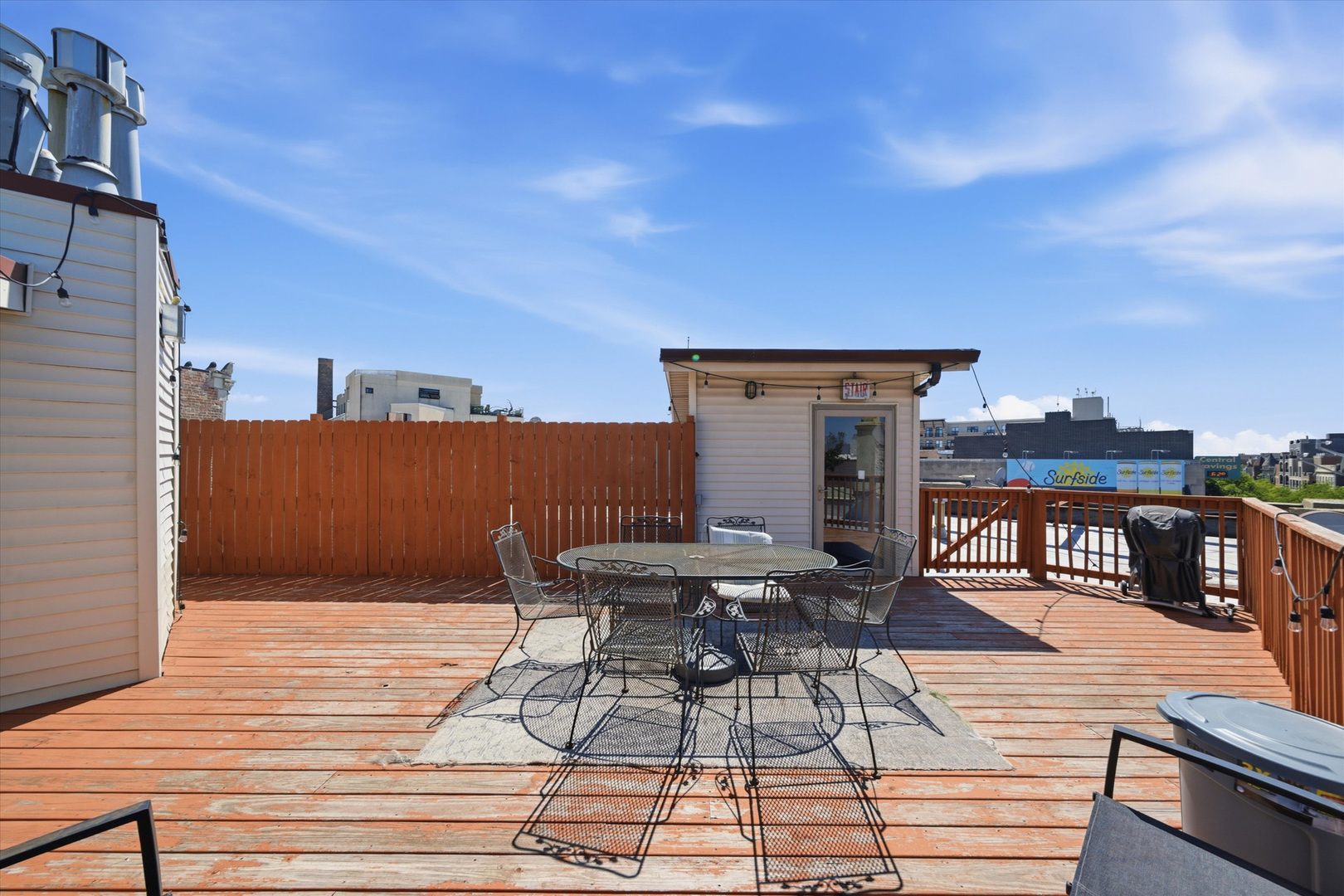 3175 N Lincoln Avenue Unit: 302