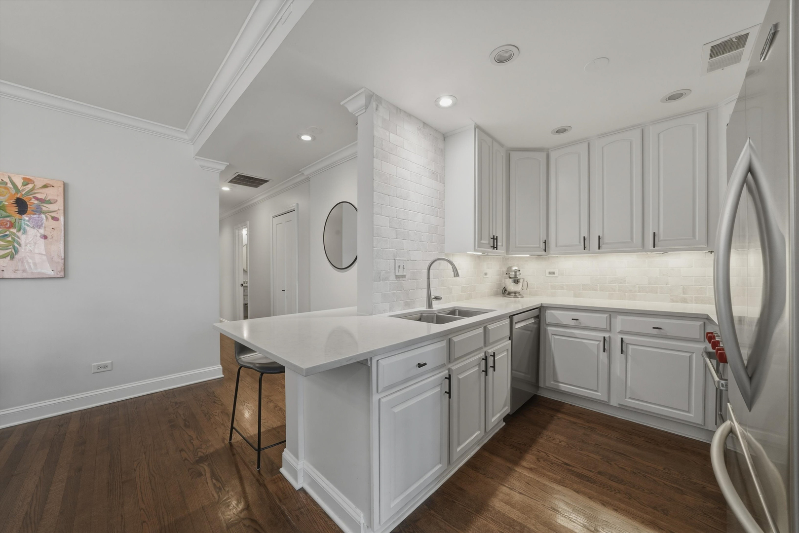 2234 N Racine Avenue Unit: 1S