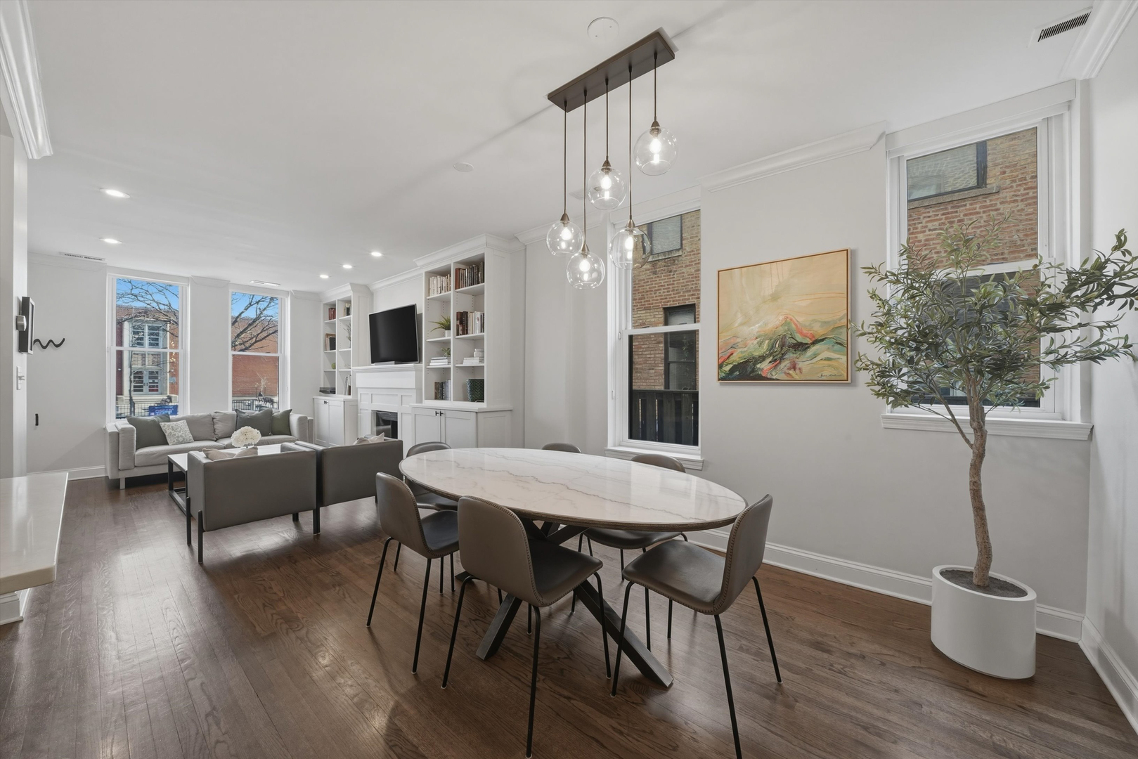 2234 N Racine Avenue Unit: 1S