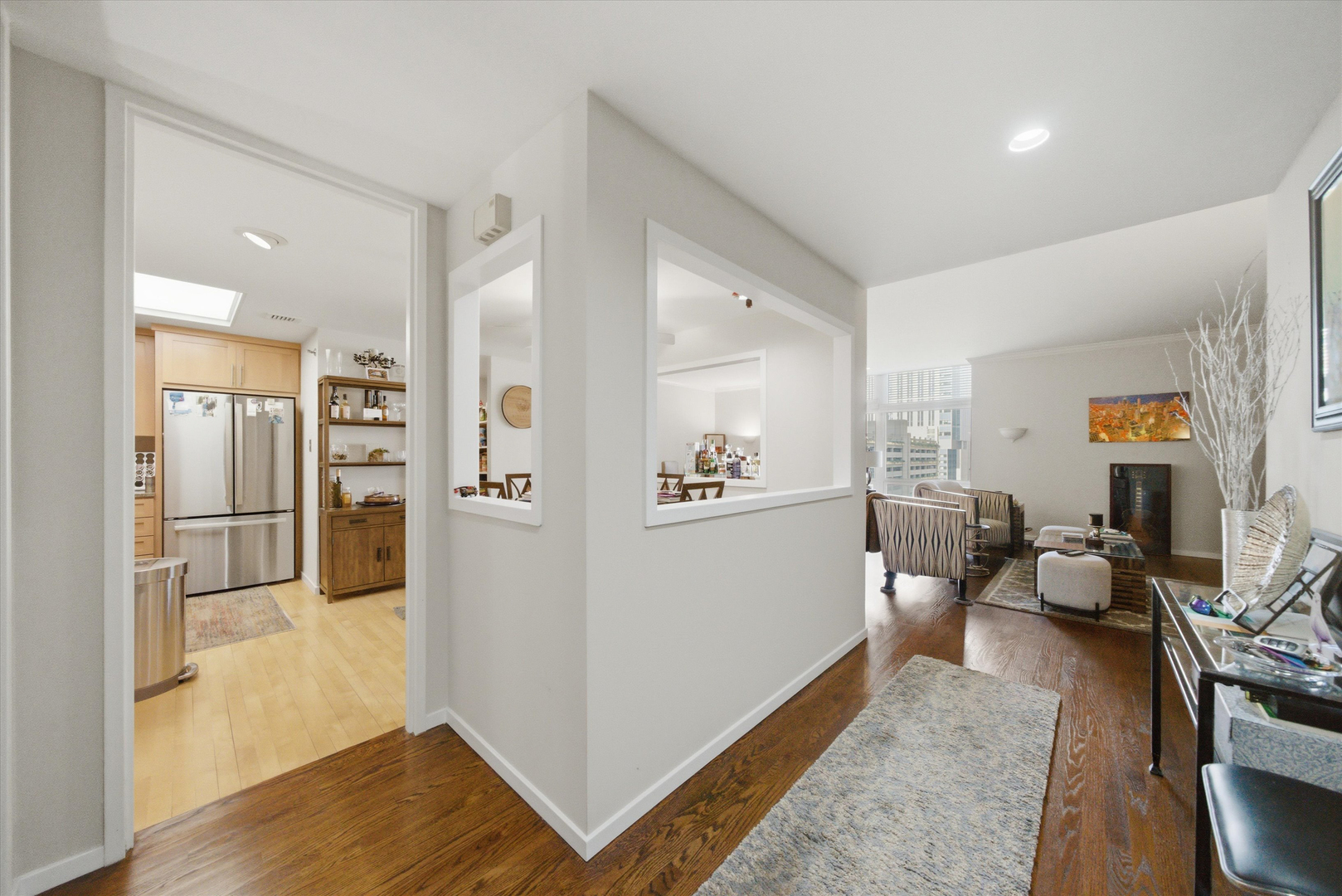 680 N Lake Shore Drive Unit: 822