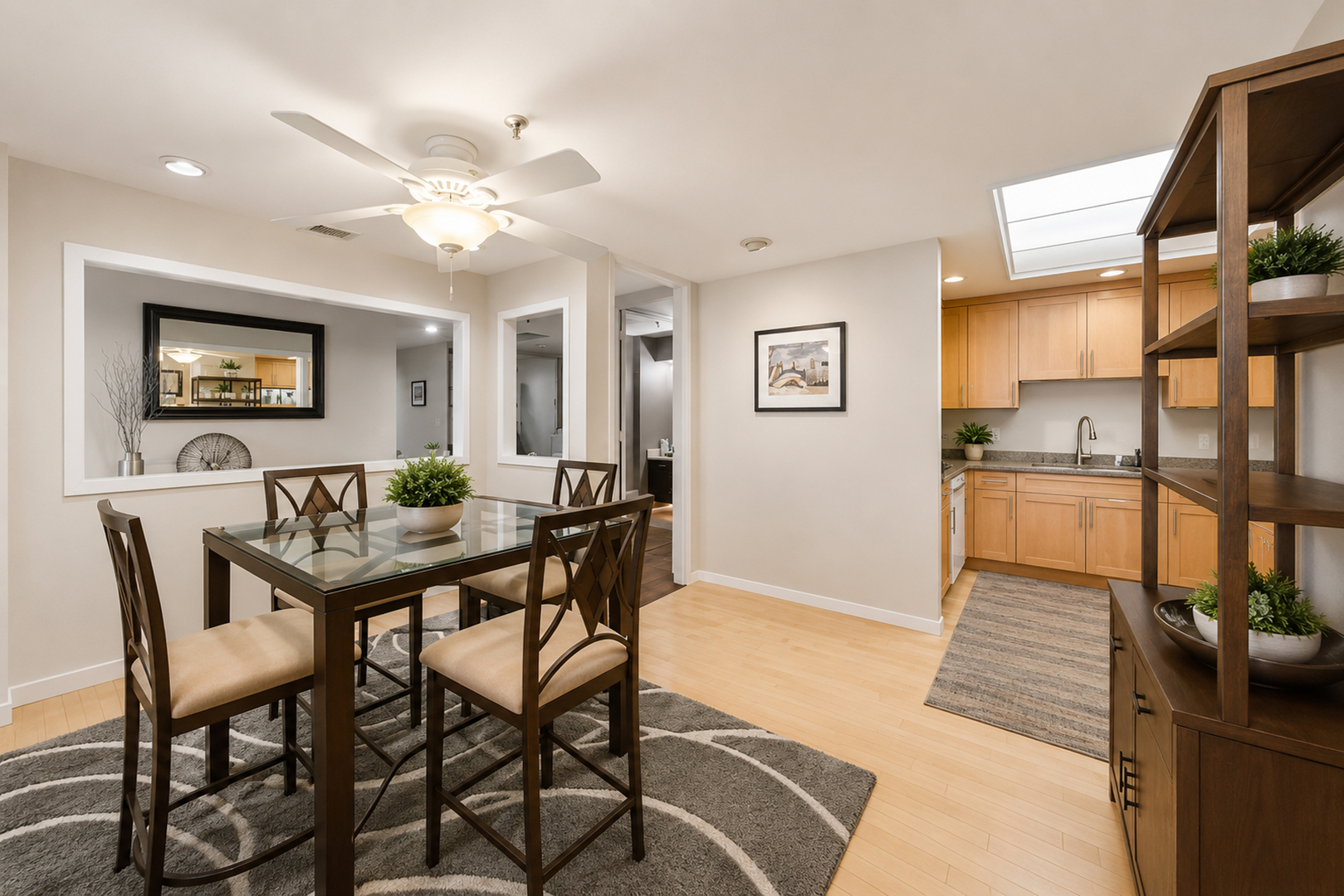 680 N Lake Shore Drive Unit: 822