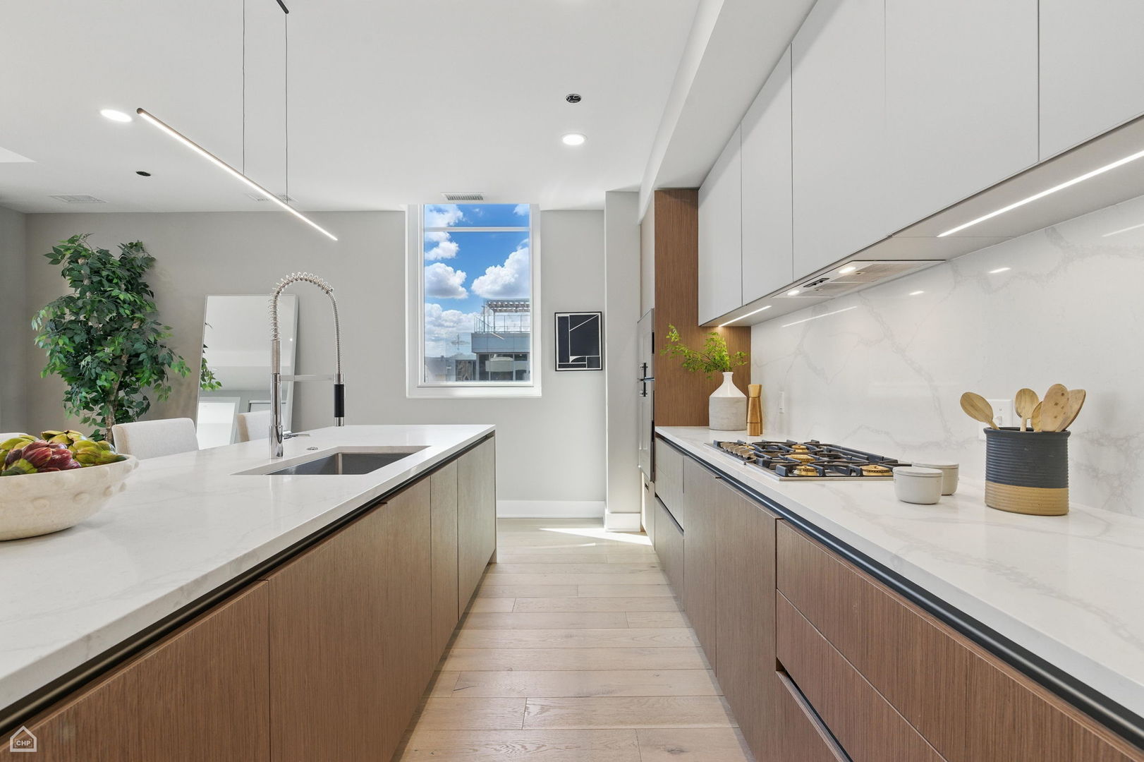 146 W Erie Street Unit: 1302