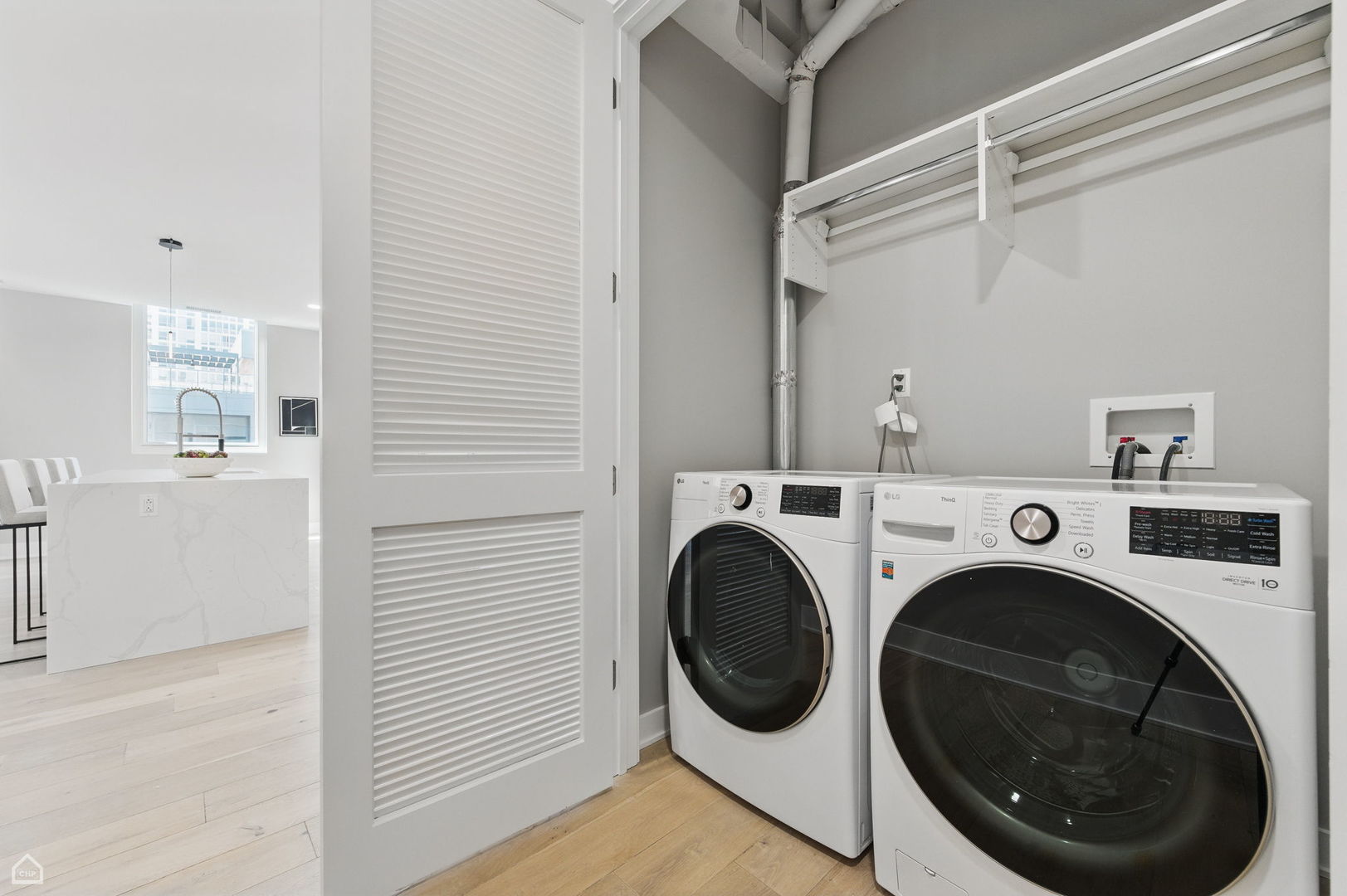 146 W Erie Street Unit: 1302
