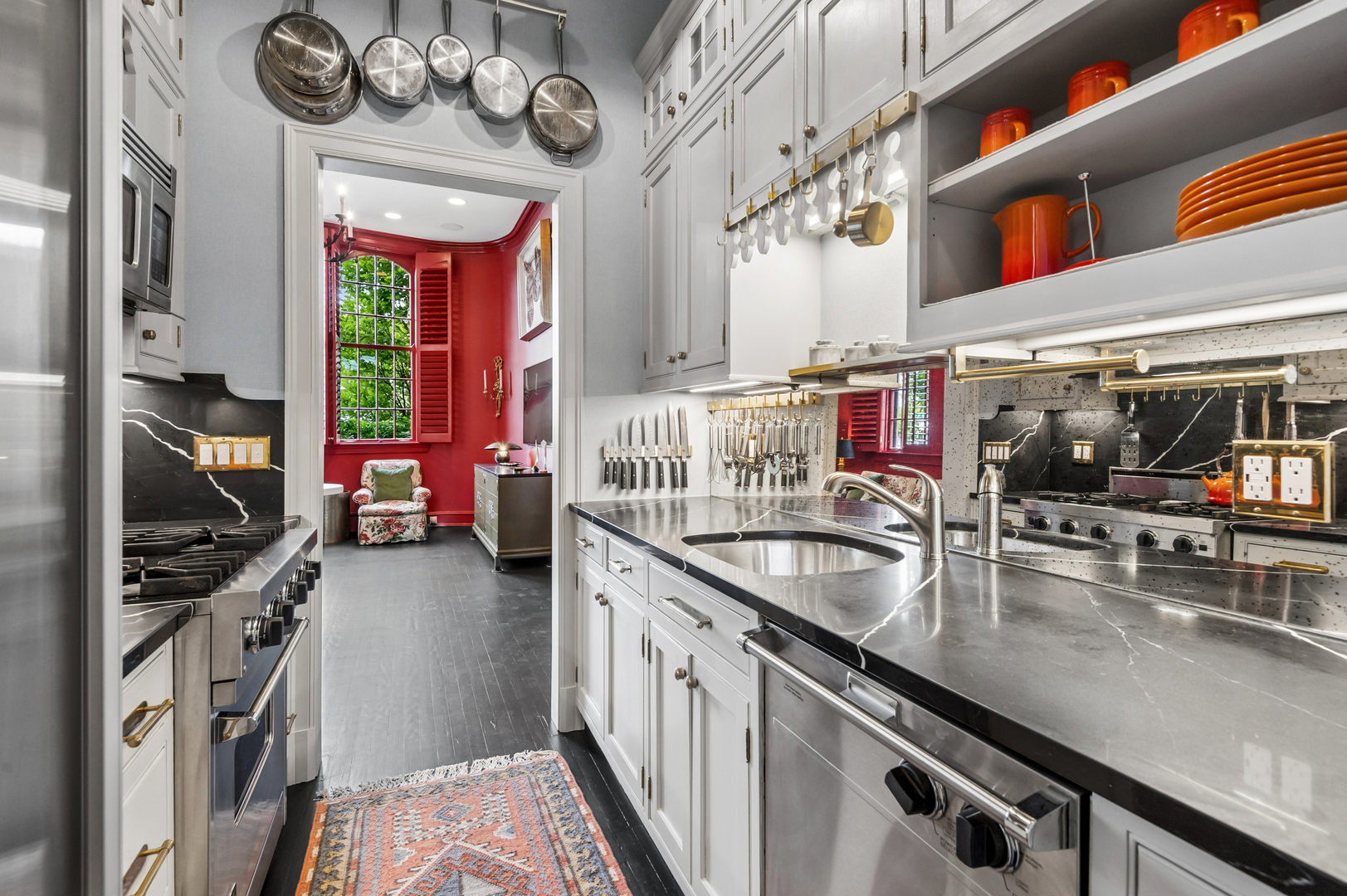1120 N Lake Shore Drive Unit: 1B