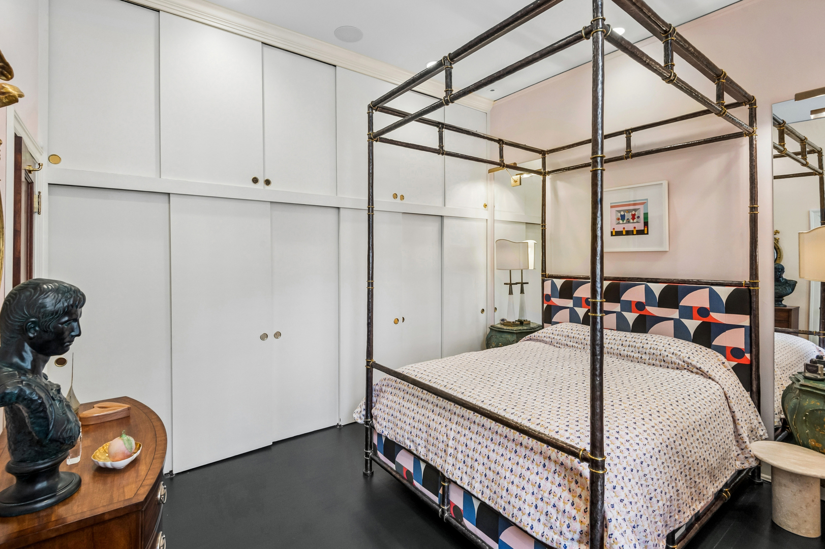 1120 N Lake Shore Drive Unit: 1B