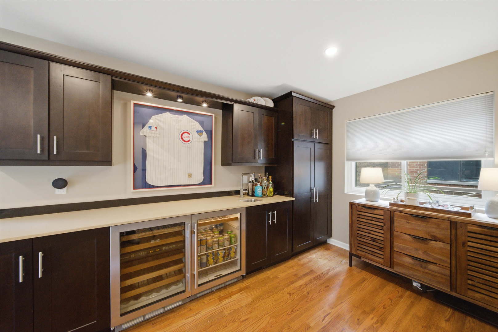 3759 N Kenmore Avenue Unit: H