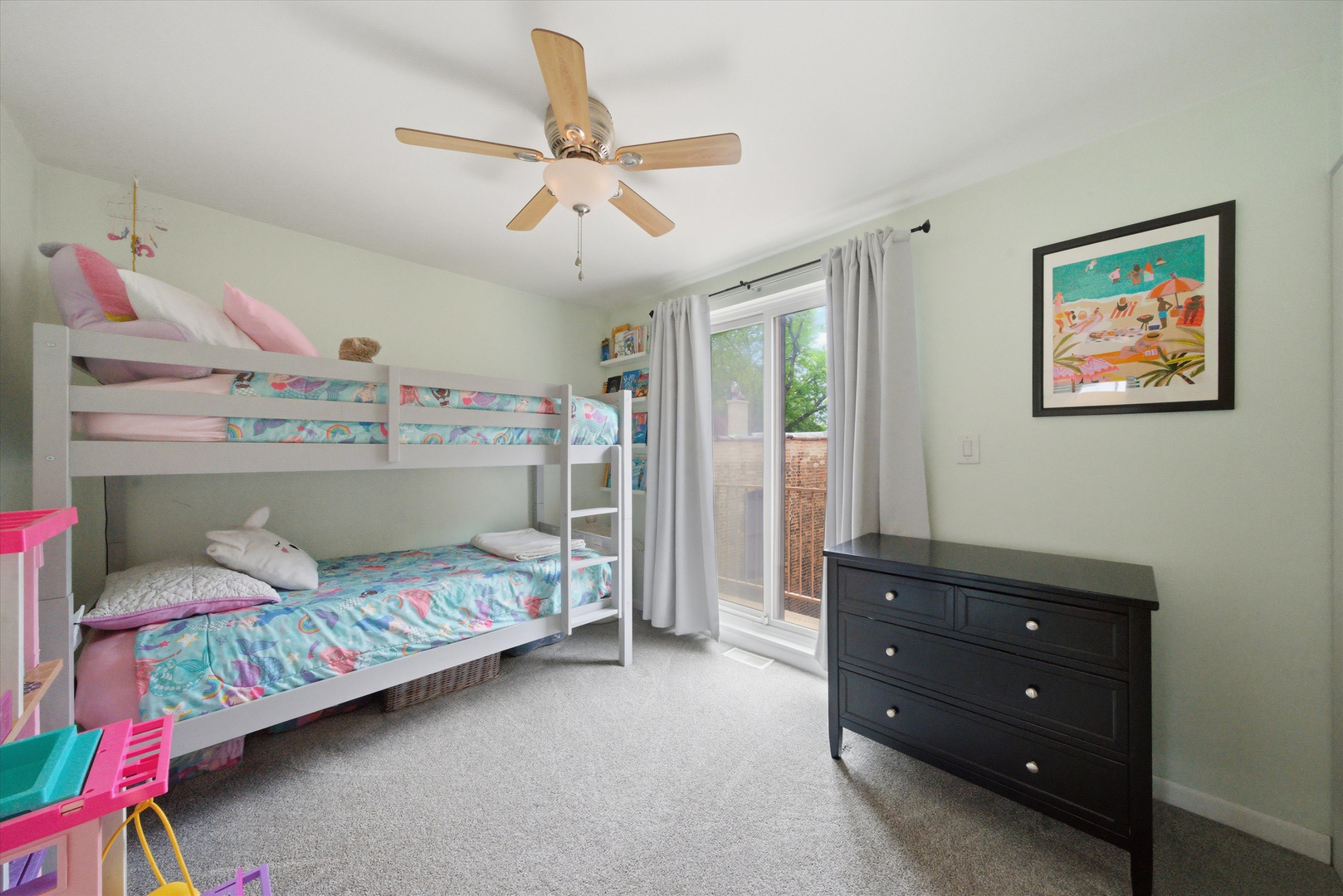 3759 N Kenmore Avenue Unit: H