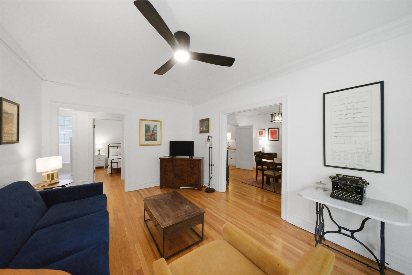 1425 W Summerdale Avenue Unit: 2AB