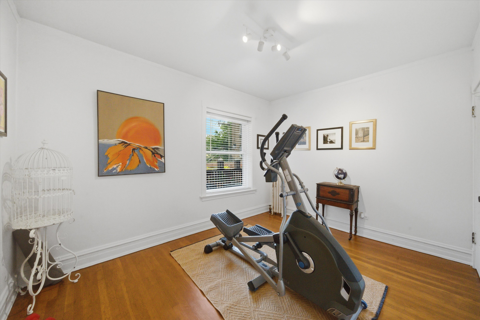 1425 W Summerdale Avenue Unit: 2AB