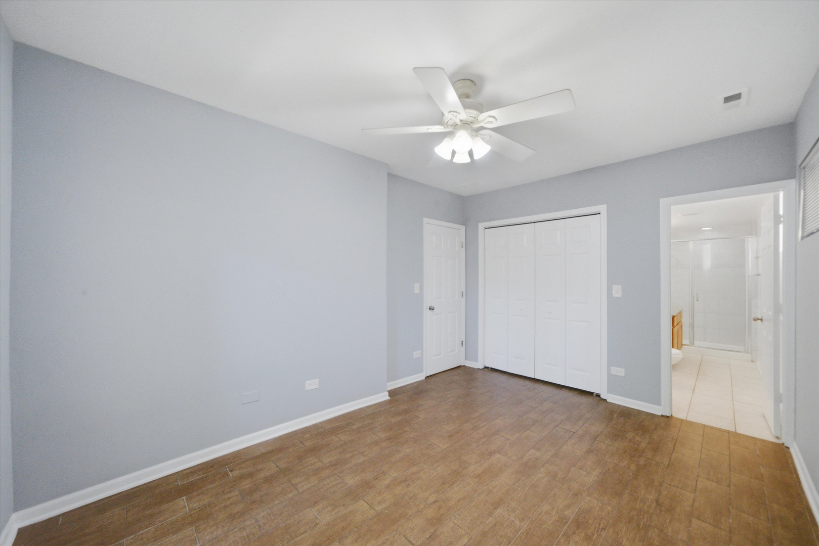 2249 W Monroe Street Unit: G