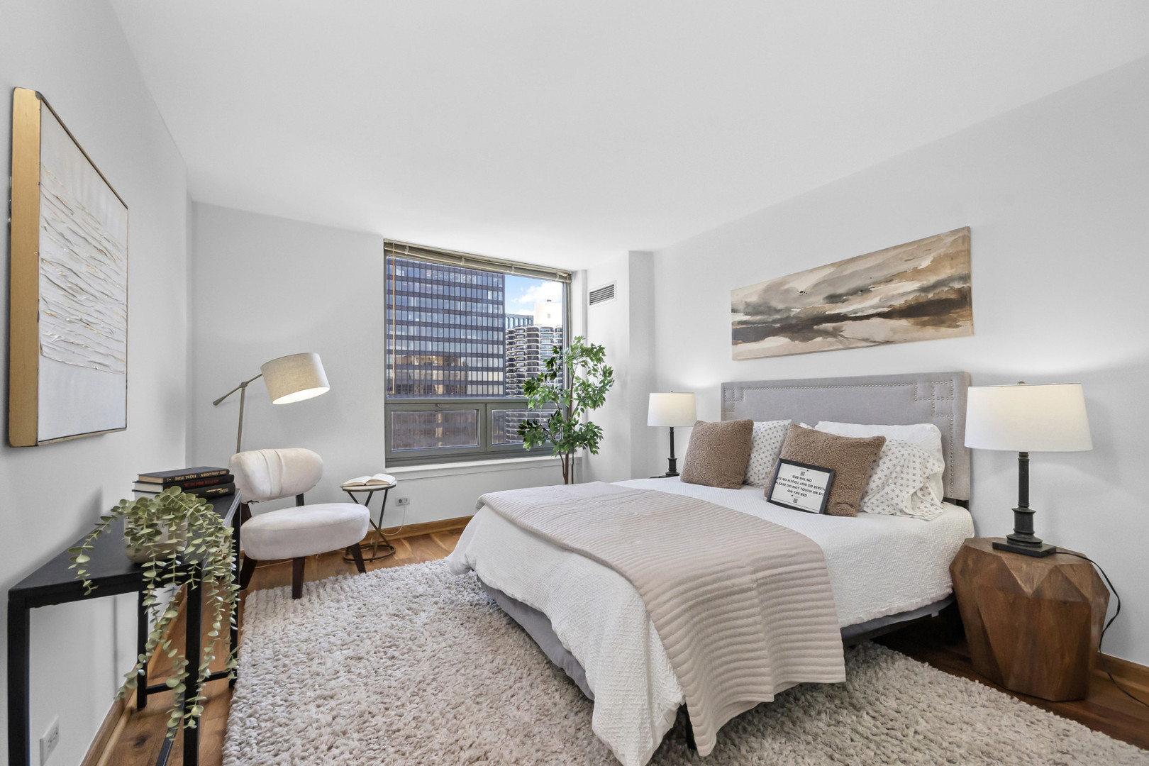 440 N Wabash Avenue Unit: 4905