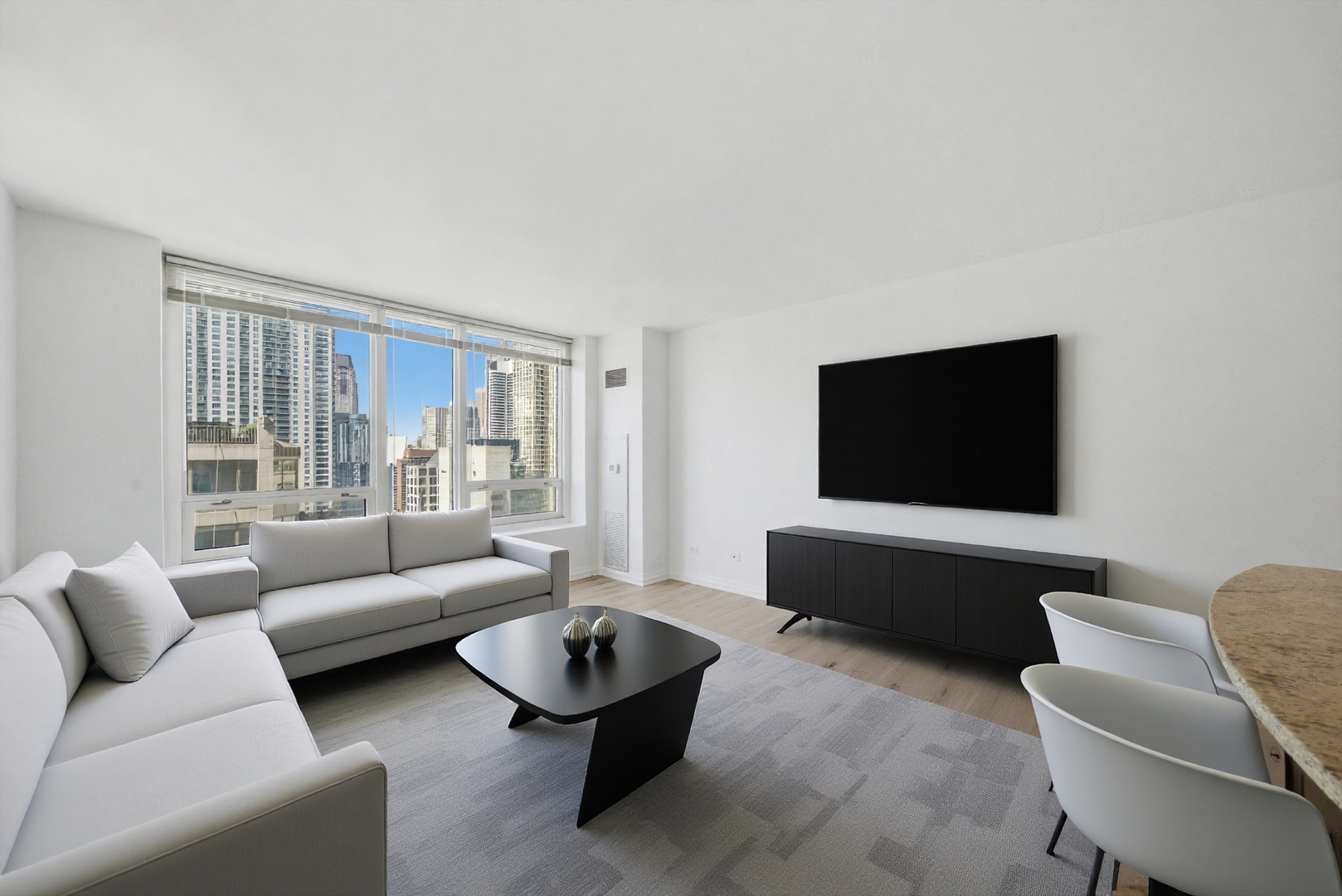 33 W Ontario Street Unit: 29I