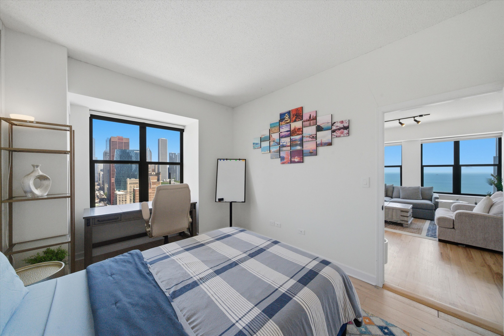 41 E 8TH Street Unit: 2901