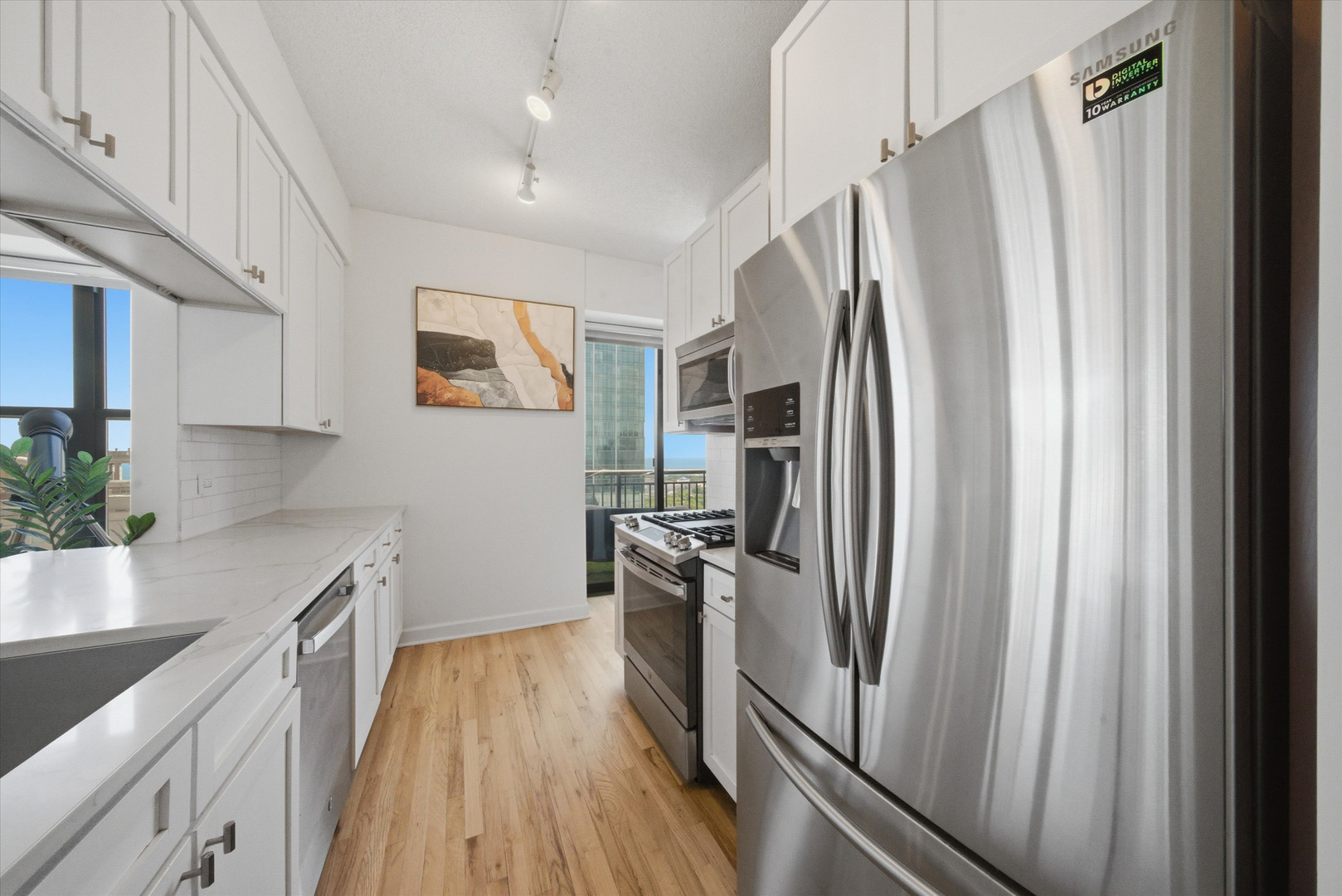 41 E 8TH Street Unit: 2901