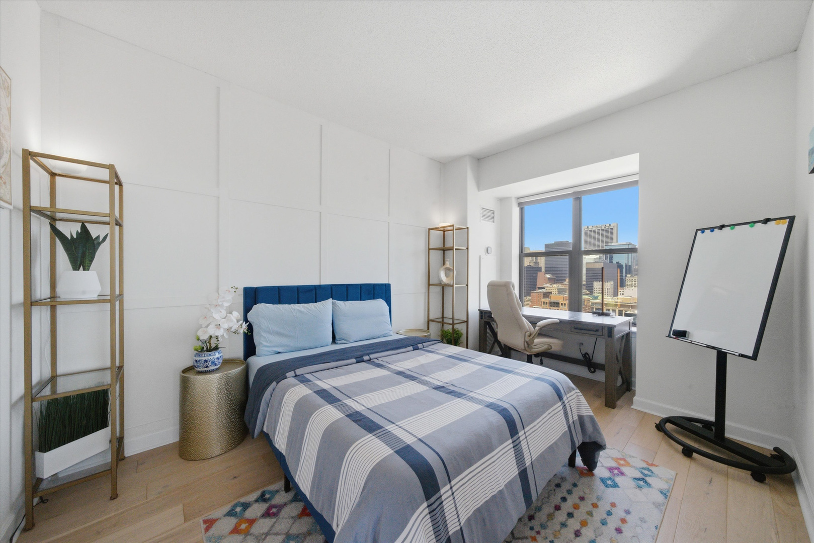 41 E 8TH Street Unit: 2901