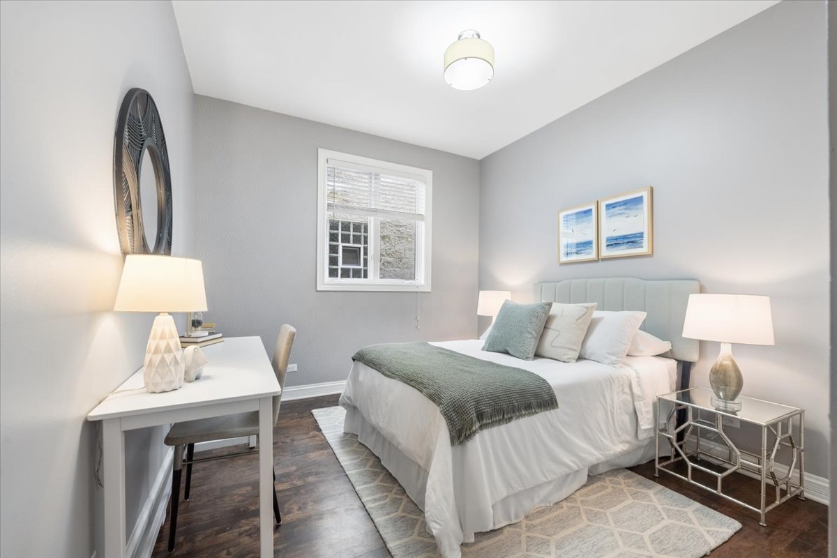 1365 N Mohawk Street Unit: 2N