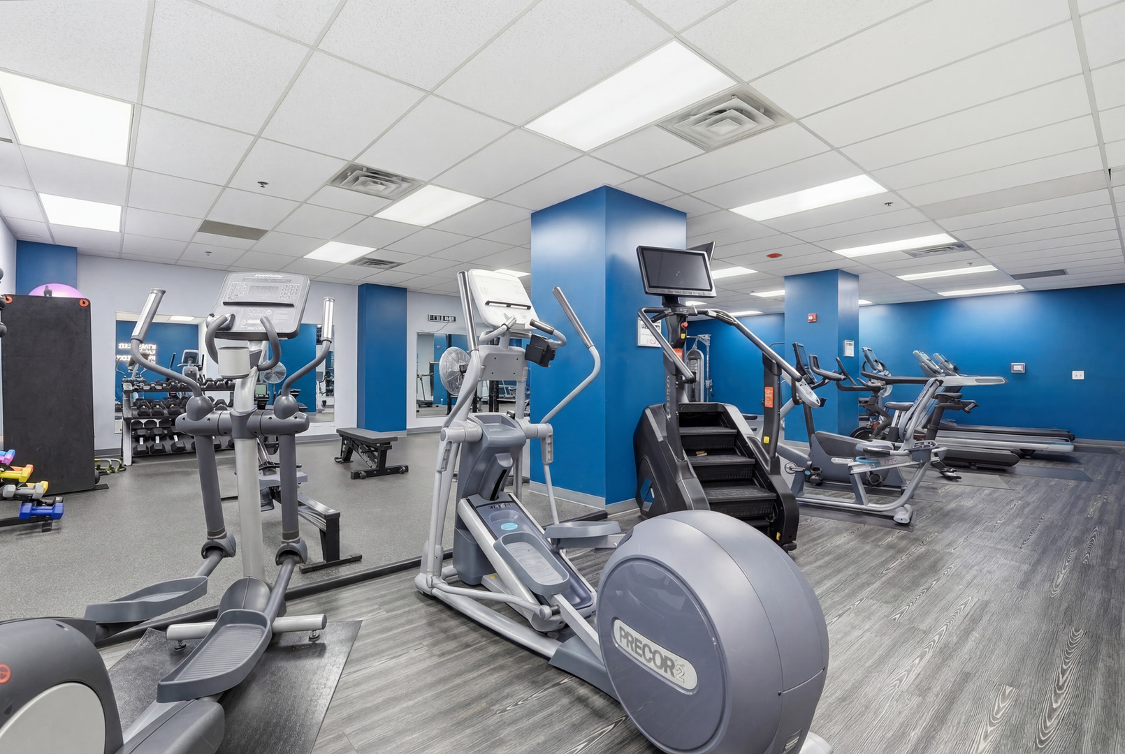 212 W Washington Street Unit: 1707