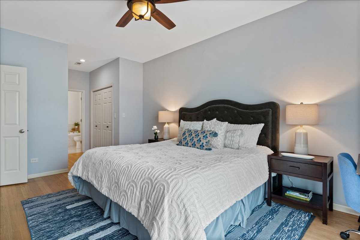 3248 N Sheffield Avenue Unit: 3