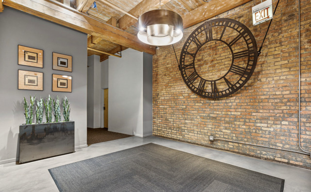 2300 W Wabansia Avenue Unit: 122