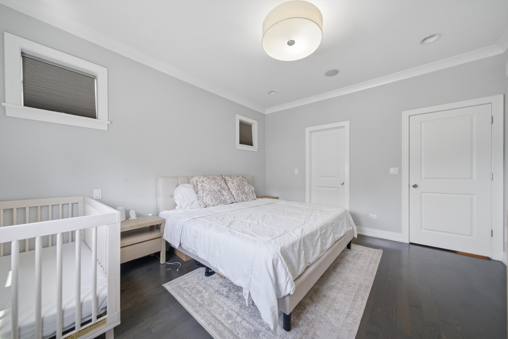 2341 W Roscoe Street Unit: 2W