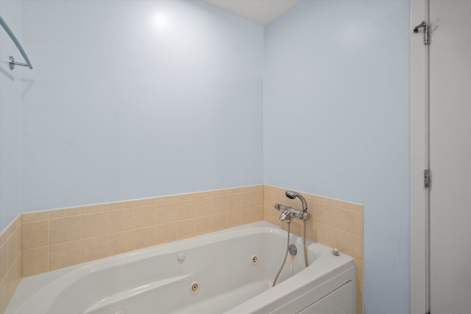 737 W Washington Boulevard Unit: 2804