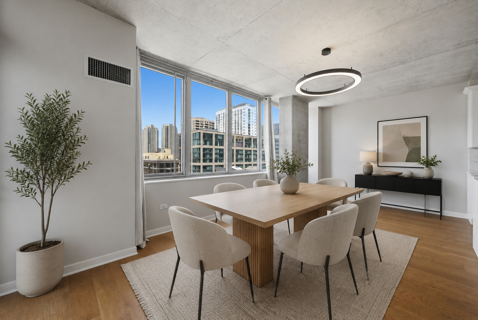 659 W Randolph Street Unit: 1005