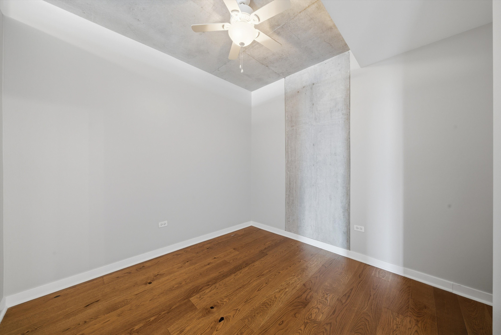 659 W Randolph Street Unit: 1005